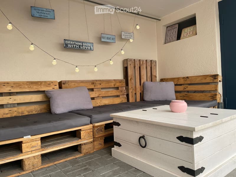 Shared Room (2)
