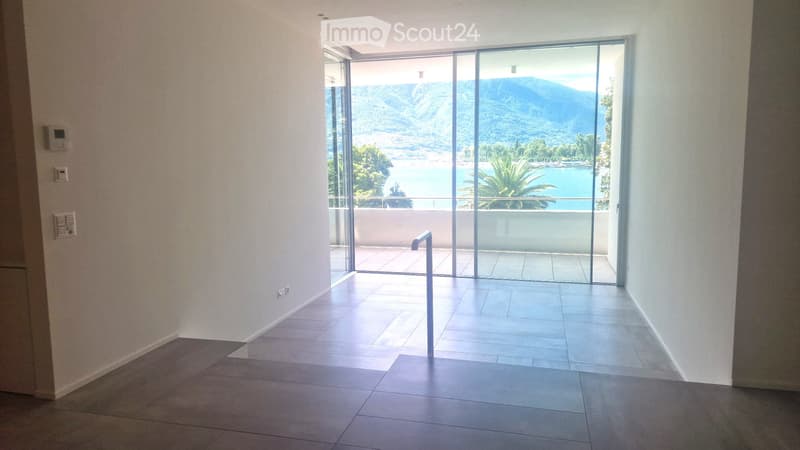 Schönes 3.5-Zimmer-Apartment am Seeufer von Muralto (13)