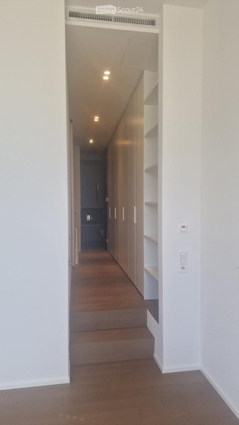 Schönes 3.5-Zimmer-Apartment am Seeufer von Muralto (9)