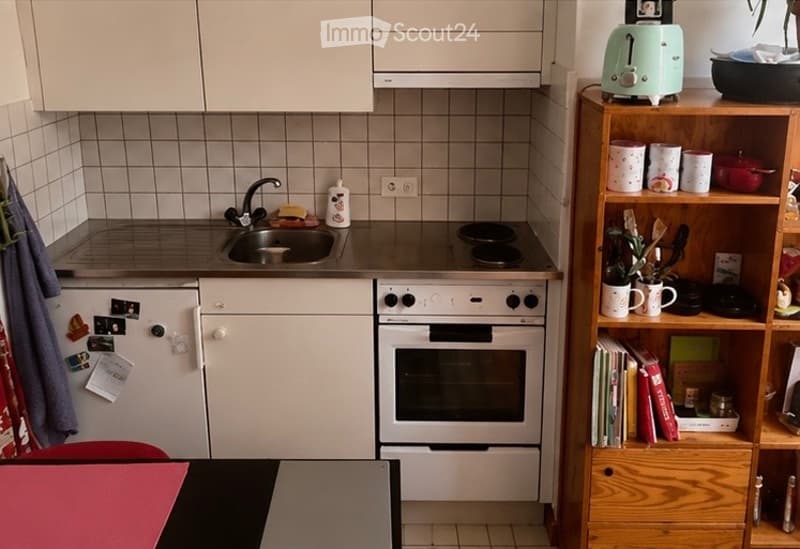 Möbliertes Einzimmerapartment auf zwei Ebenen in Sorengo (3)