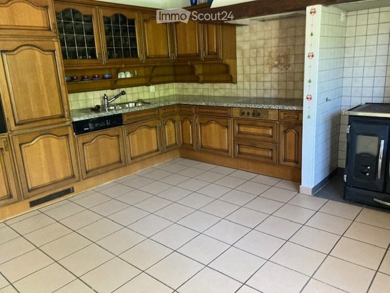 Spacious studio apartment (4)