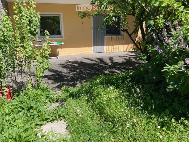 Spacious studio apartment (5)