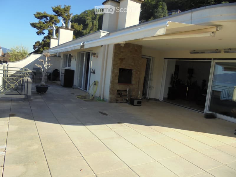 Lumineux duplex avec vue exceptionnelle avec grande terrasse (1)