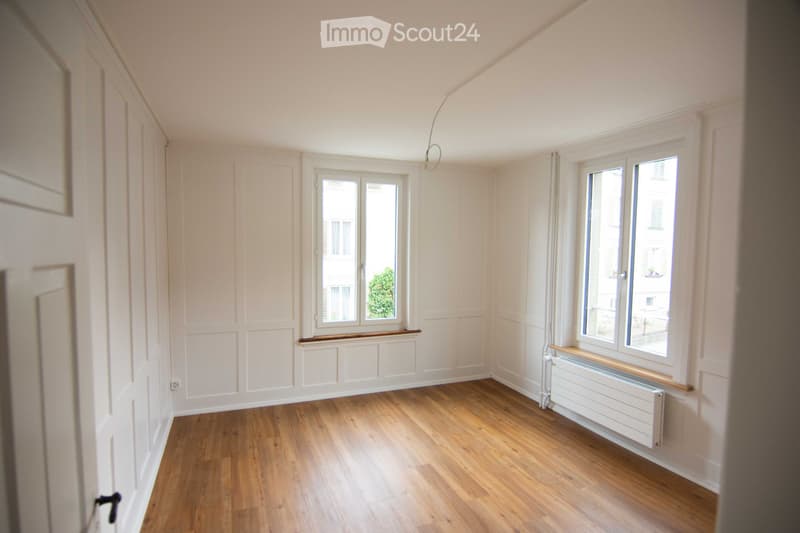 Appartement de 5,5 pièces dans un immeuble ancien avec grand balcon (9m2) à louer (3)