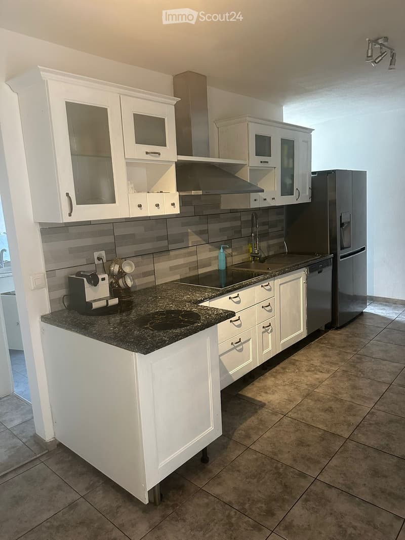 Looking for a takeover 4.5-room apartment, 2nd floor (1)