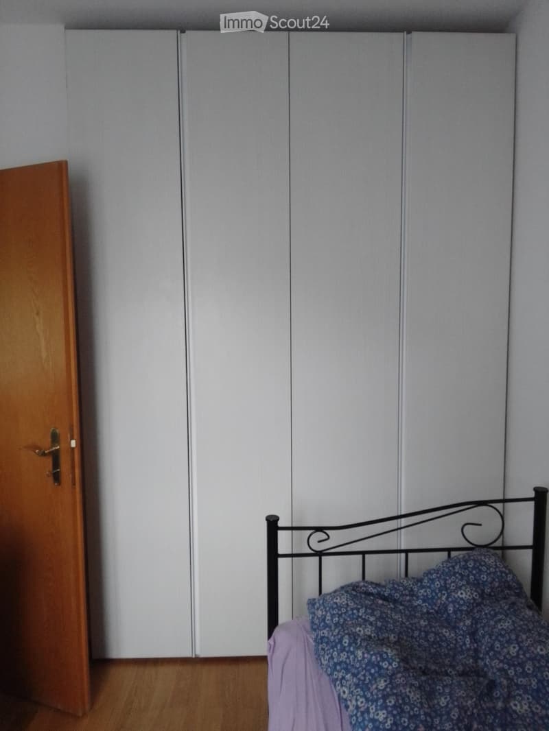 Gesucht: Einzieher für 2-Zimmer-Wohnung in S. Antonino, zu vereinbaren (4)