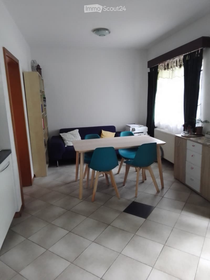 Gesucht: Einzieher für 2-Zimmer-Wohnung in S. Antonino, zu vereinbaren (2)