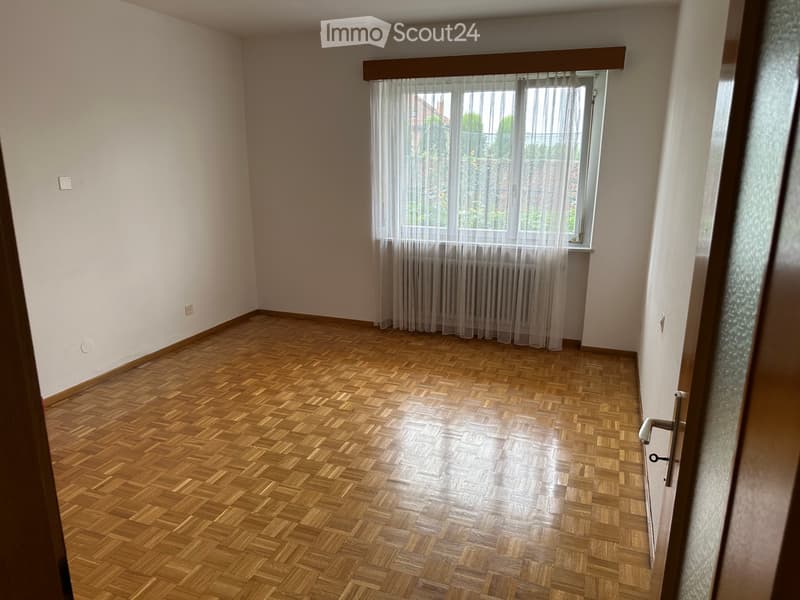 Wohnung 2,5 Zimmer im Erdgeschoss (3)