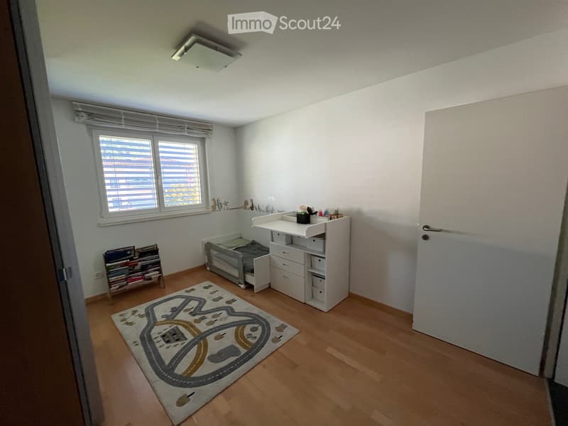 Moderne 3.5-Zimmer-Wohnung zu vermieten (5)