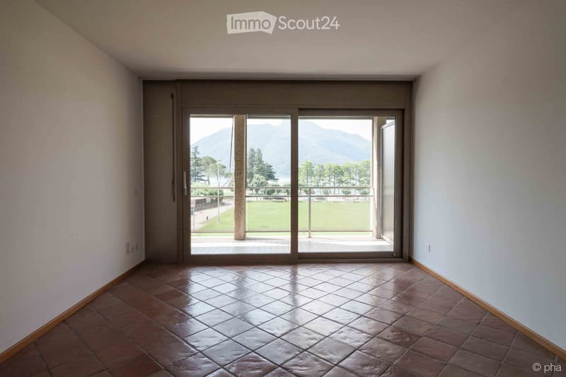 Zweieinhalb Zimmer in Melide mit Seeblick-Terrasse zu vermieten (1)