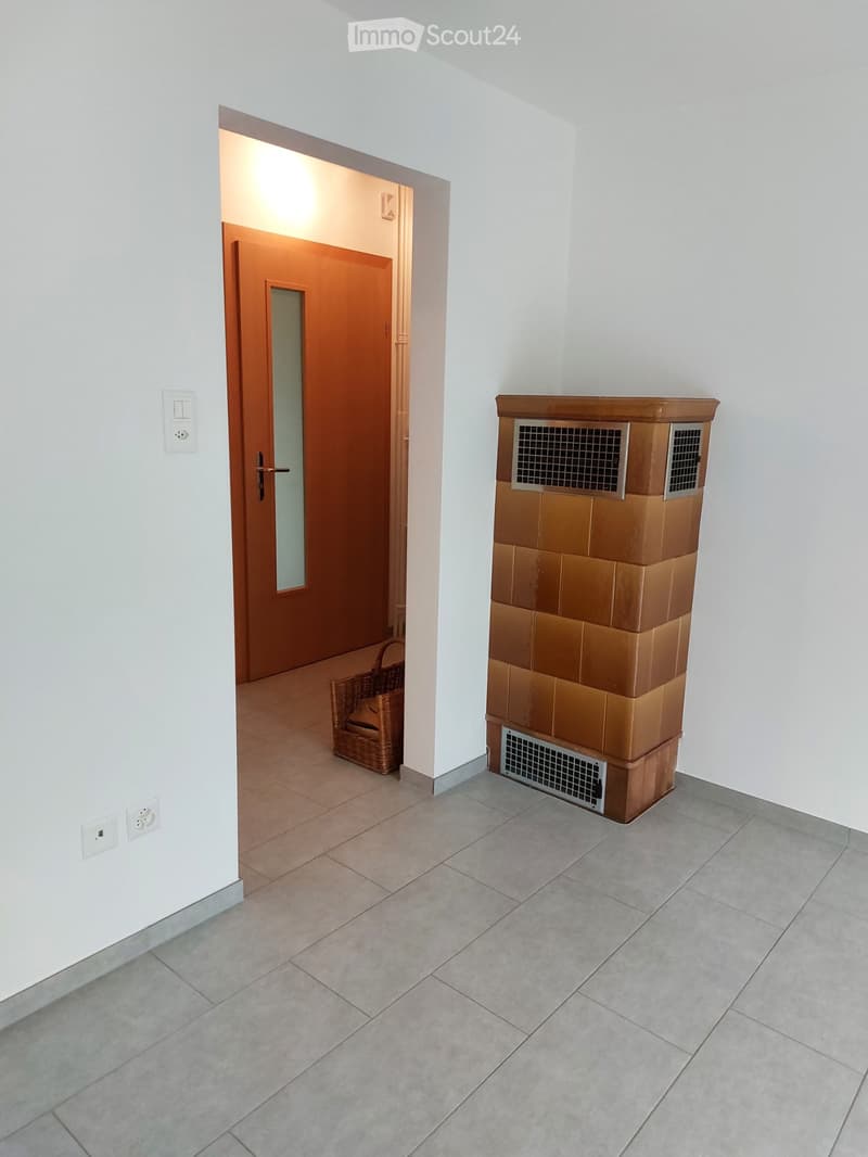 3-Bedroom Apartment with Parking (4)