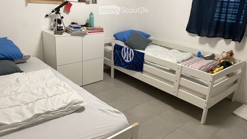 Cerco subentrante urgente (5)