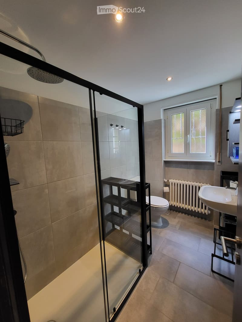 Rooms (4)