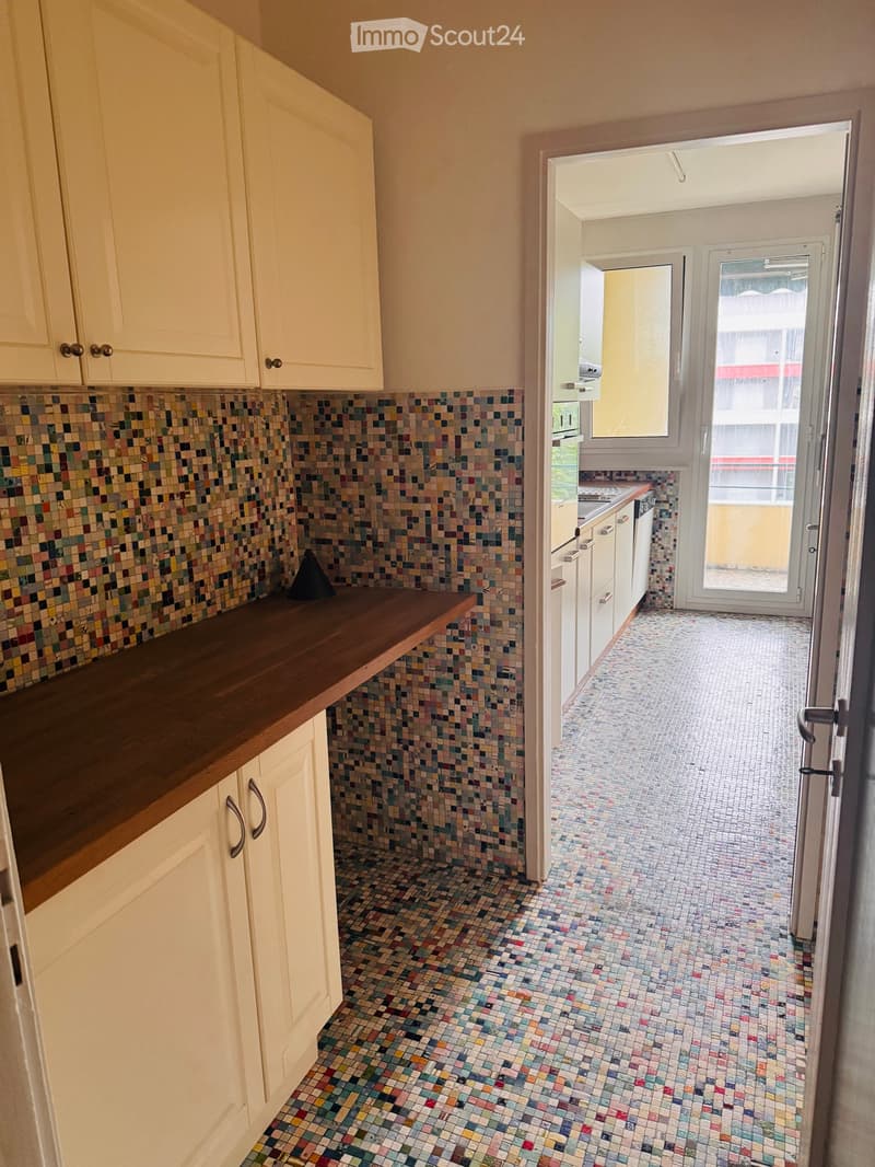 Rent apartment 4.5 rooms 126 SQM on the 4th floor (2)