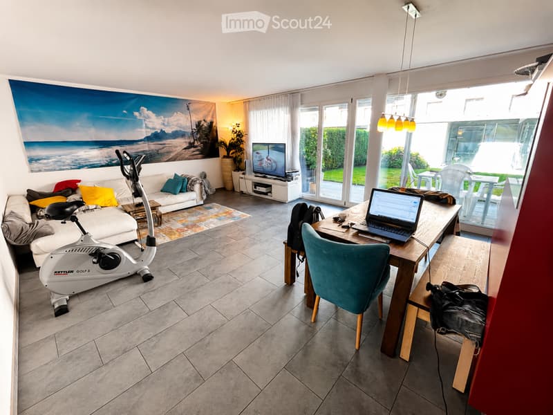 Exclusive apartment with seating area (1)