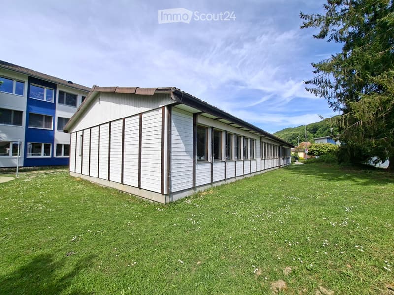 Former kindergarten pavilion 29x10m for contribution to costs (1)