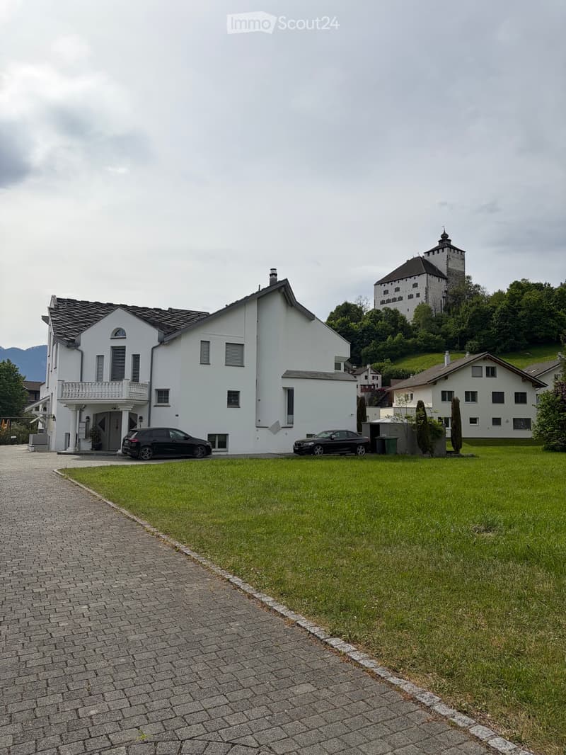 Villa (2)