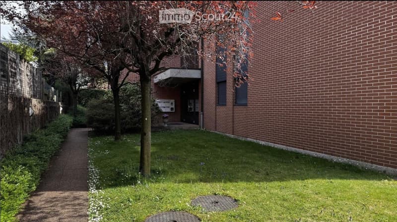 SEMENTINA - Großes 4.5-Zimmer-Wohnung mit 4 Parkplätzen inklusive (12)
