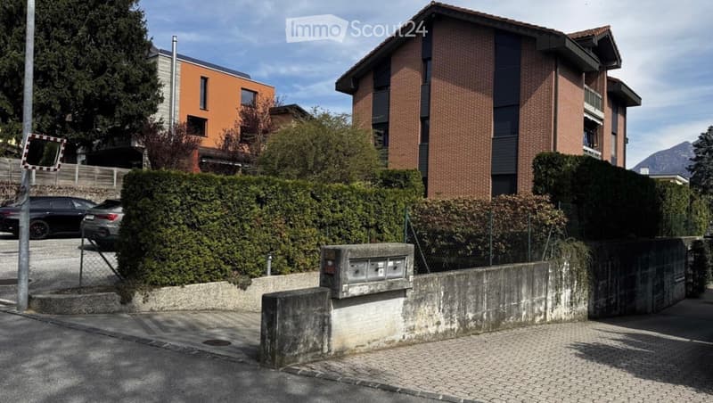SEMENTINA - Großes 4.5-Zimmer-Wohnung mit 4 Parkplätzen inklusive (13)