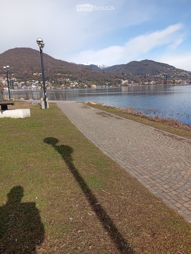 Italien in Lavena Pontetresa mit Möglichkeiten der Immobilienentwicklung (2)