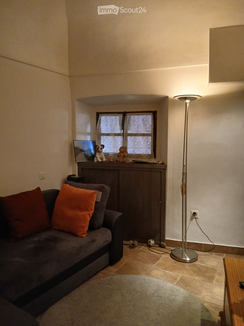 Haus zum Verkauf (2)