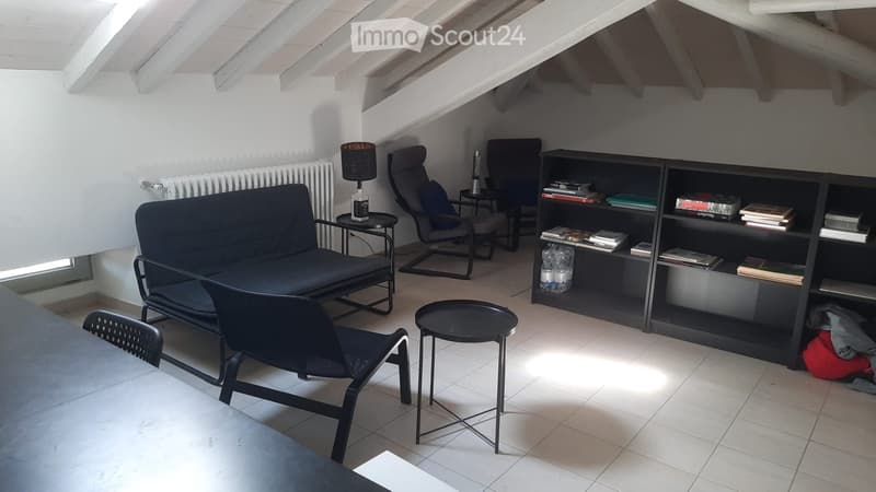 Mansarden-Wohnung 3 Zimmer zu vermieten (4)