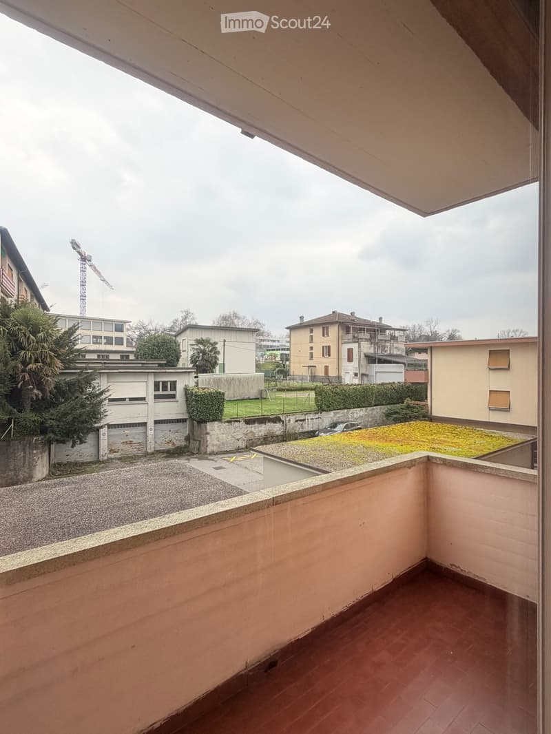 3.5 Mendrisio Rinnovato al primo piano con ascensore (3)
