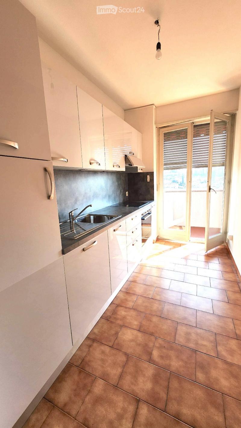 Wir suchen einen Nachmieter für eine helle 2,5-Zimmer-Wohnung (4)