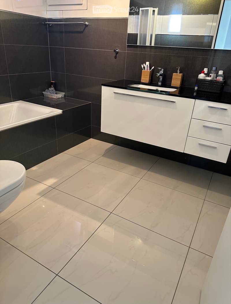 Verkaufe 5.5 Zimmer in Locarno (2)