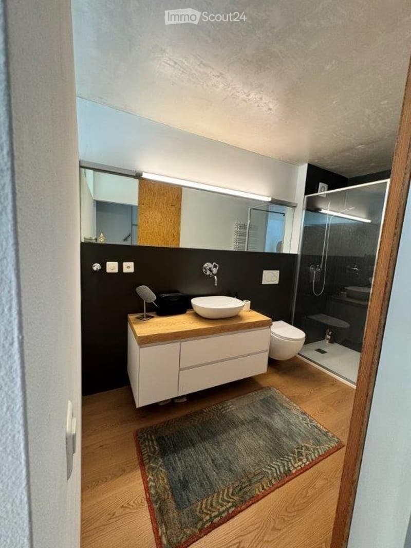 Modernes Haus mit 4.5 Zimmern im Kern von Cadro, mit Garage (5)