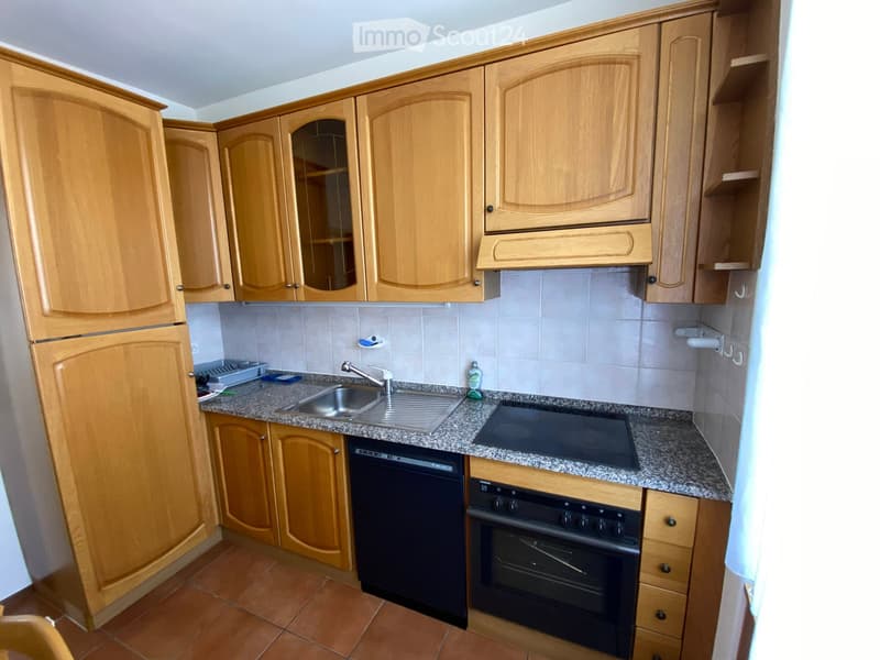 Helles Appartement im Zentrum von Pura (3)