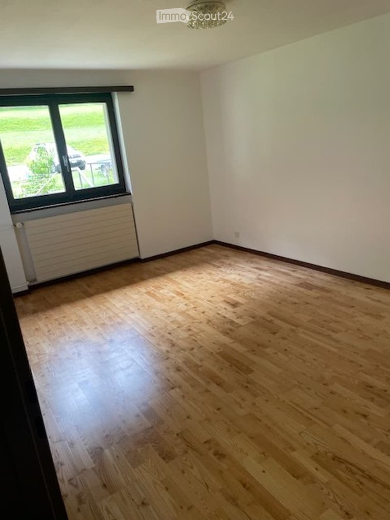 Möblierte Wohnung zur Miete 500.-- (3)