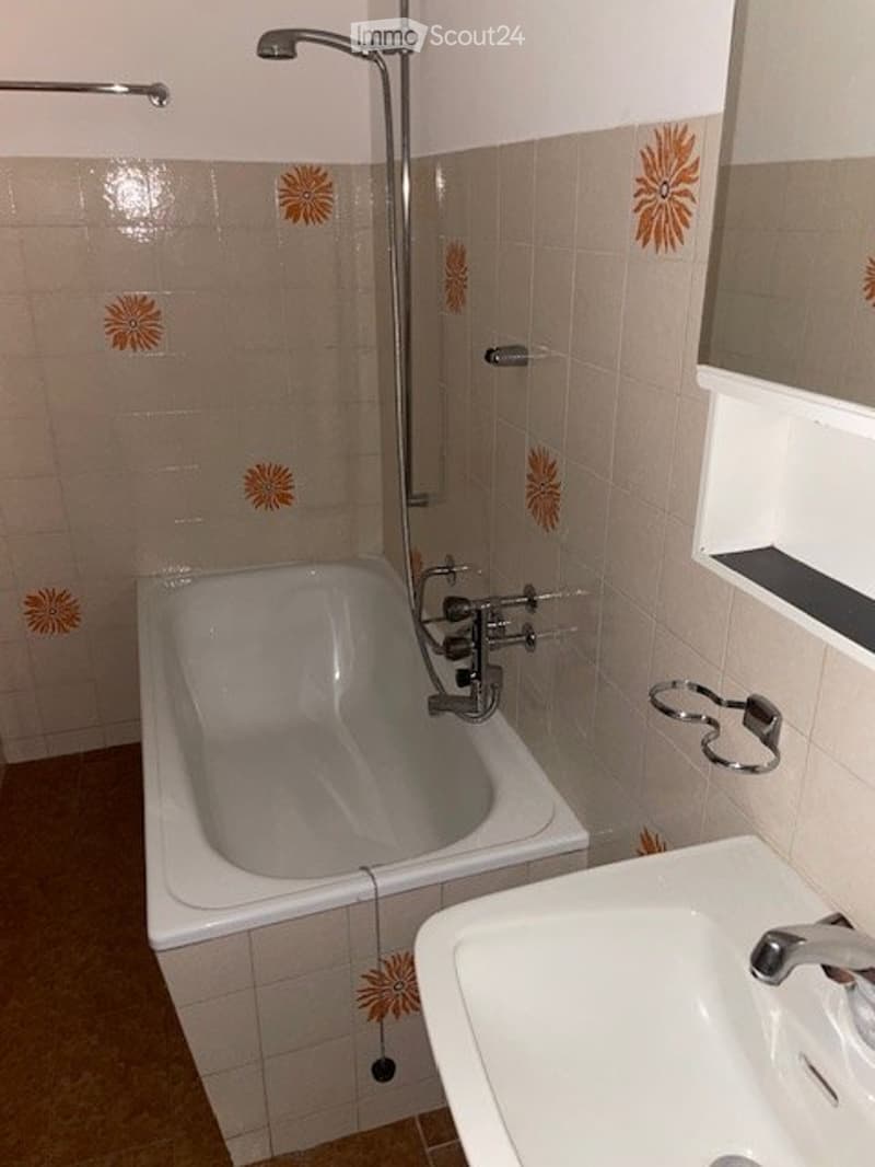 Möblierte Wohnung zur Miete 500.-- (5)