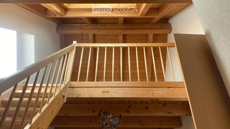 Grosse, helle 5.5 Zimmer-Wohnung auf Bauernhof zu vermieten (5)