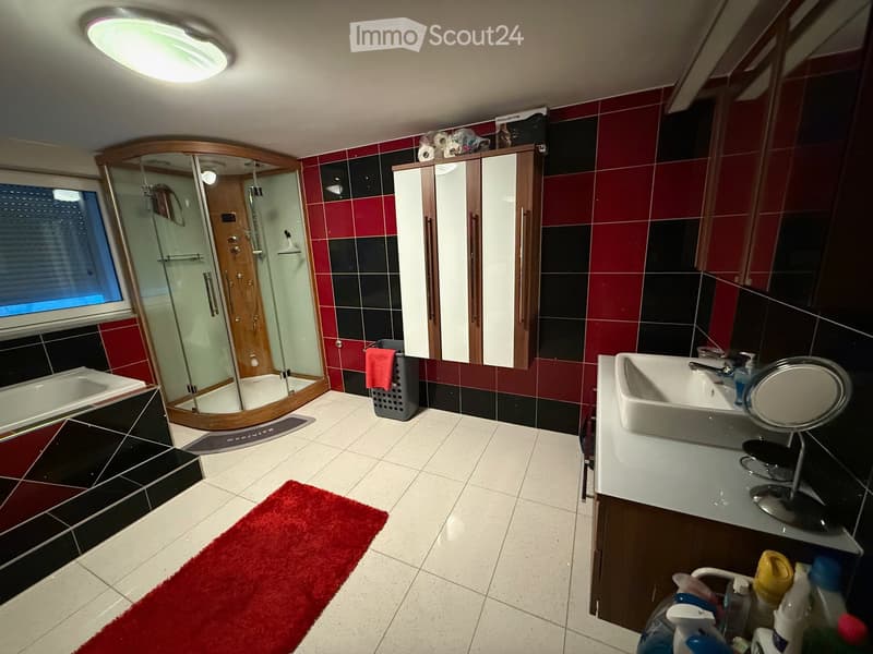 Shared flat room with private bathroom (5)