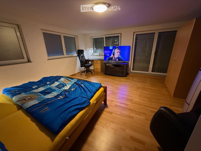 Shared flat room with private bathroom (1)