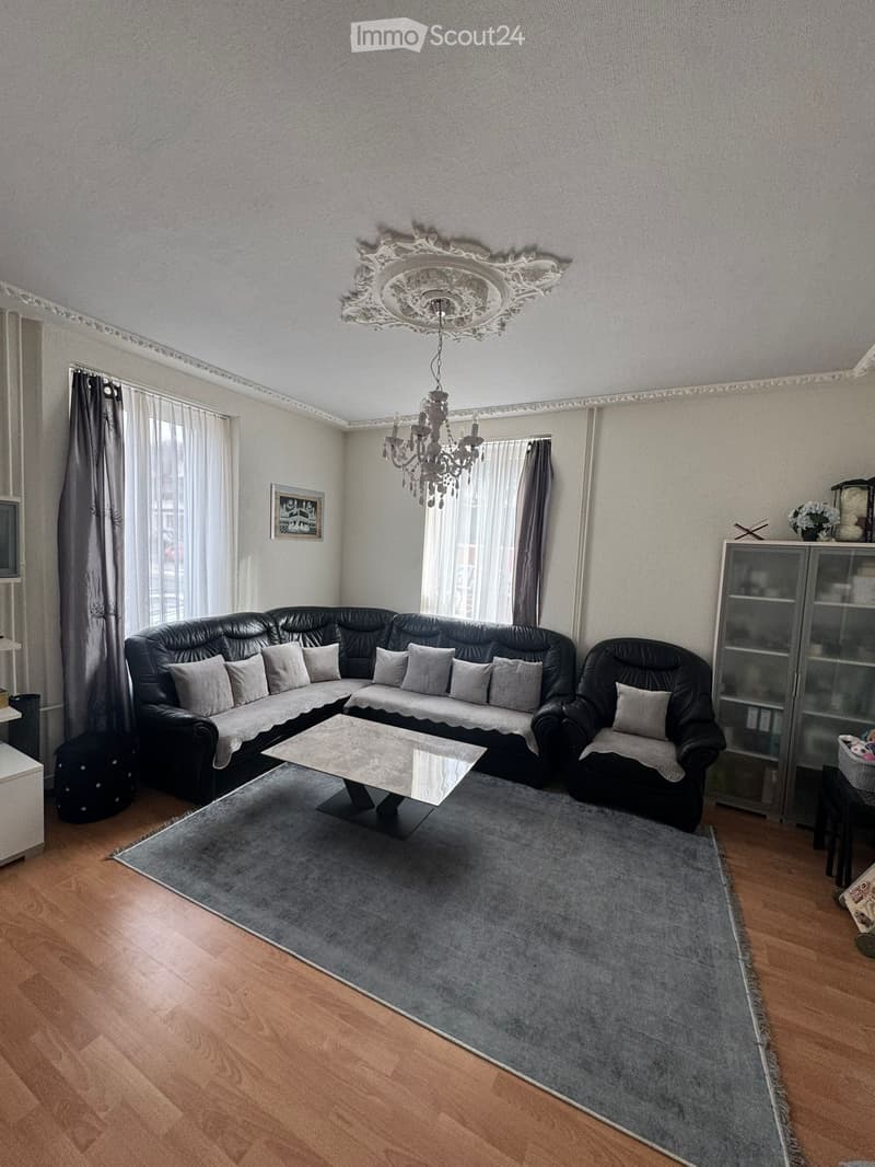 Modern, spacious 3.5-room old building apartment (3)