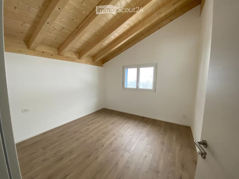 Miete neues Duplex mit 5 Zimmern in Olivone (10)