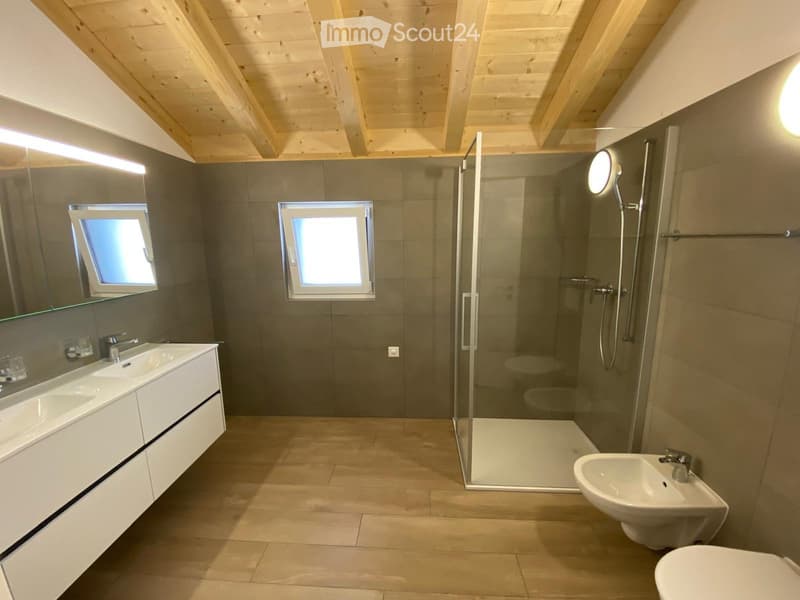 Miete neues Duplex mit 5 Zimmern in Olivone (9)