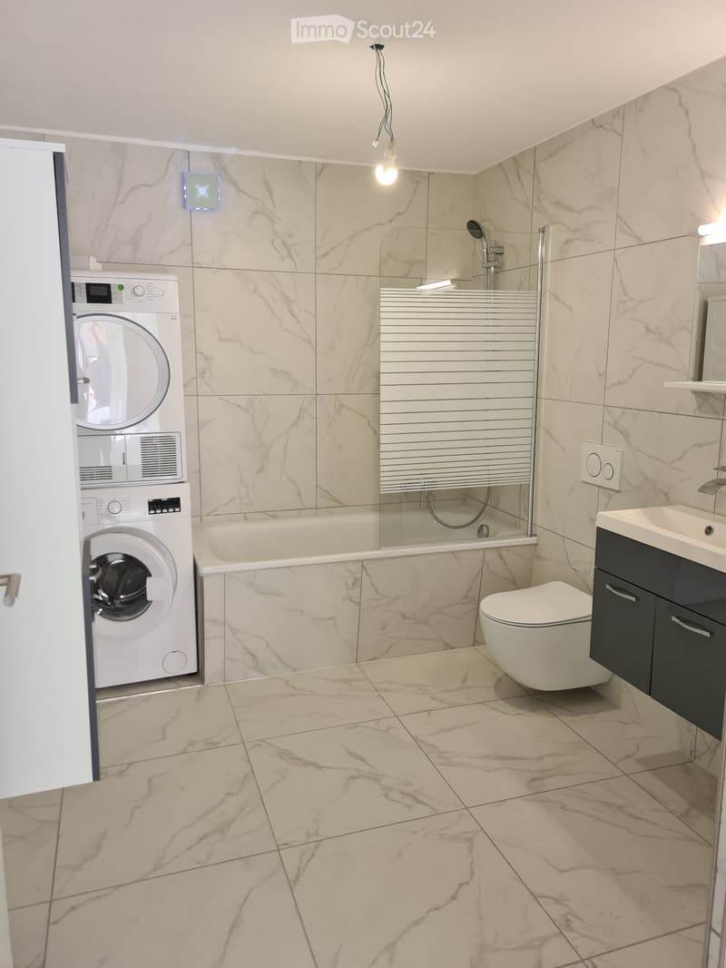Appartement 2.5 pièces avec garage à Zeiningen (4)