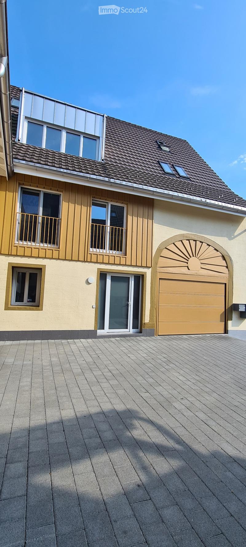 Appartement 2.5 pièces avec garage à Zeiningen (8)