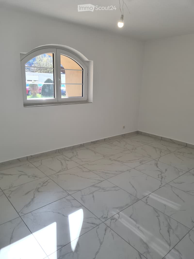 Appartement 2.5 pièces avec garage à Zeiningen (5)