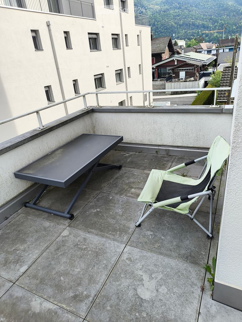 1 stanza, 16m² con 2 finestre e balcone privato, 23m² (2)