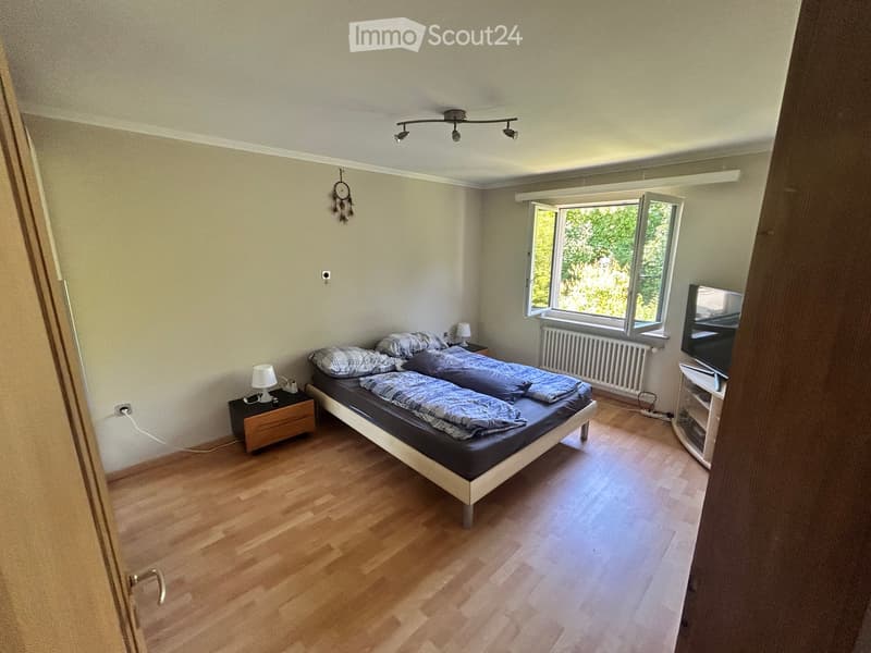 Row house with plenty of space in a prime location (3)