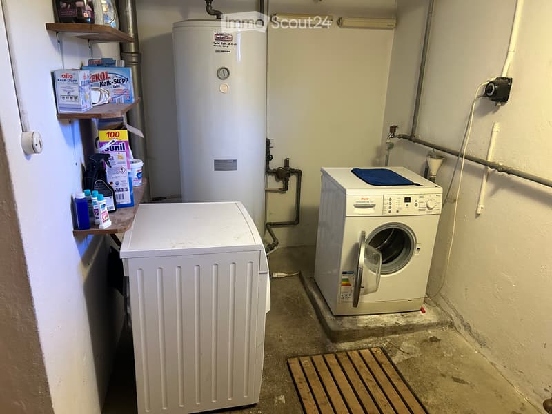 Row house with plenty of space in a prime location (5)