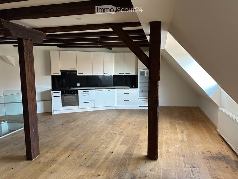 Wunderschöne 5.5 Zimmerwohnung in Hallau (5)