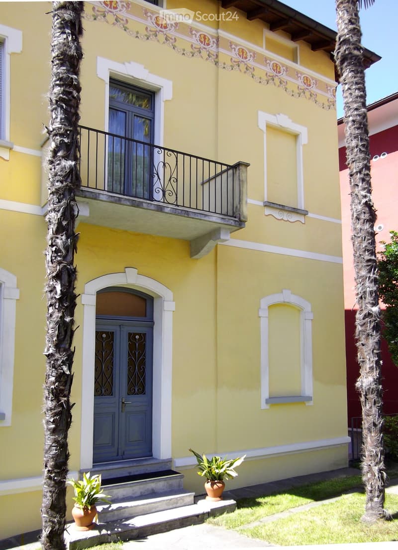 2.5-room apartment in a villa from the early 20th century (1)