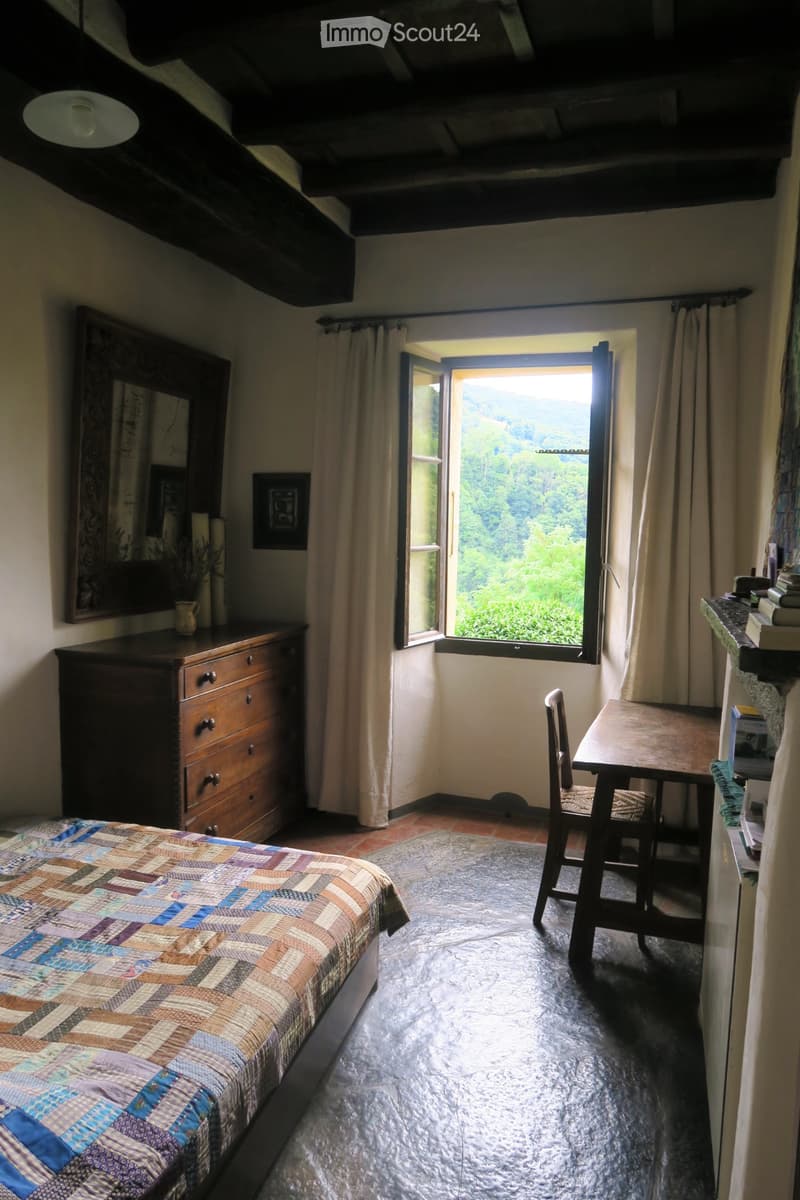 Casa colonica lombarda ristrutturata a Casima (Ticino) (2)