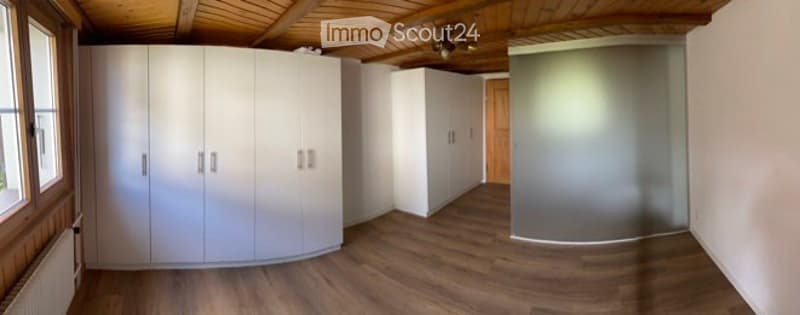Ampio appartamento 4 1/2 locali (4)