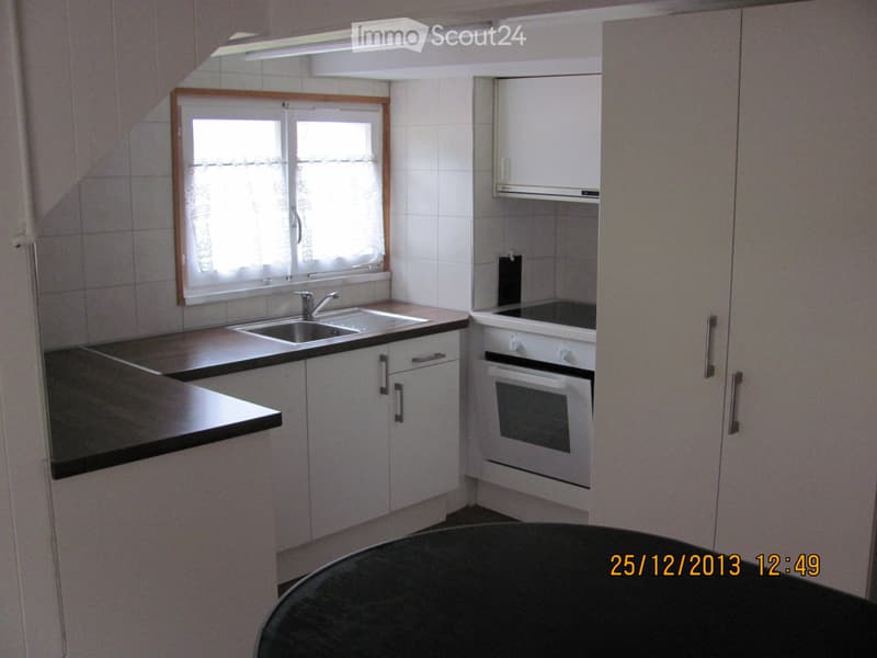 Dachwohnung Teilrenoviert (5)